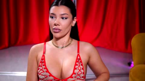 Snapshot of natydesiree chatting on January 10, 7:32 pm Naty online show from January 10, 7:32 pm