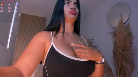 Naty Ferrer online show from September 26, 10:40 pm