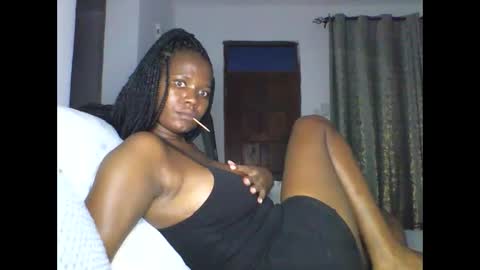 naughtayy online show from March 18, 12:15 am