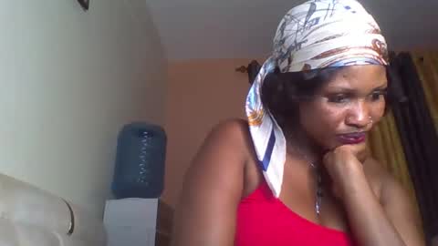 naughty8779 online show from December 18, 10:36 pm