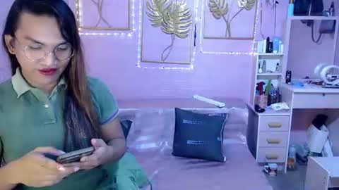 naughty_lorien143 online show from November 16, 12:16 pm