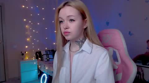 Mable online show from March 23, 1:01 am