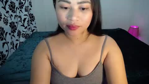 May online show from October 1, 7:19 pm