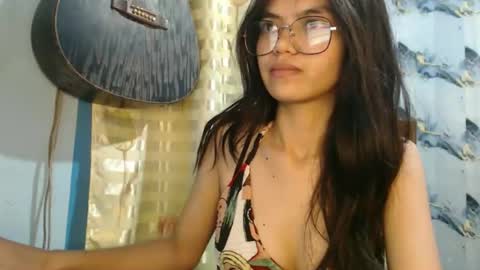 Snapshot of naughtyasian_honey chatting on October 26, 10:00 am naughtyasian_honey online show from October 26, 10:00 am