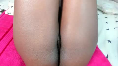 naughtybutterfly6 online show from September 24, 3:27 am