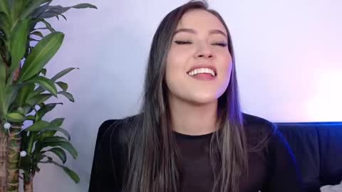 LANAindependent model online show from January 30, 5:41 am