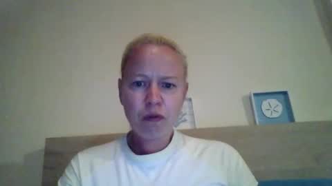 naughtyjennyblondeuk online show from April 18, 7:58 pm