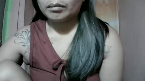 naughtymom_33 online show from December 20, 12:36 am