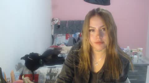 naughtyplayass online show from March 3, 12:42 pm