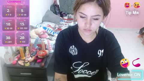 naughtyplayass online show from February 8, 12:17 pm