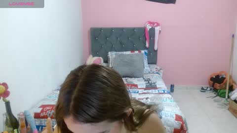 naughtyplayass online show from February 7, 8:01 am