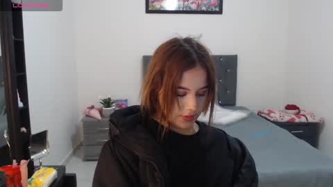 naughtyplayass online show from October 23, 7:09 pm