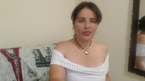 keyra online show from April 12, 4:54 pm
