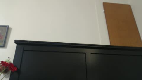 Mimi is dope    online show from February 27, 4:31 am