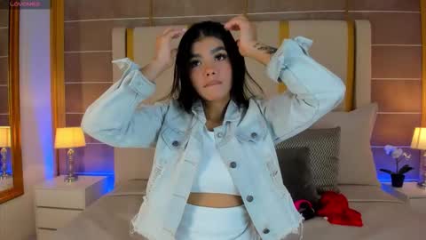    online show from November 15, 11:44 am