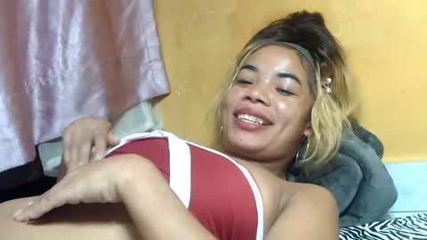 nayrrah online show from April 15, 10:43 pm