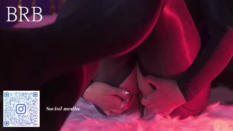 Nefertari online show from November 14, 11:21 am