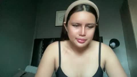 karla online show from April 17, 7:43 am