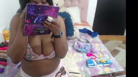 negrabig 38 online show from October 9, 4:05 am