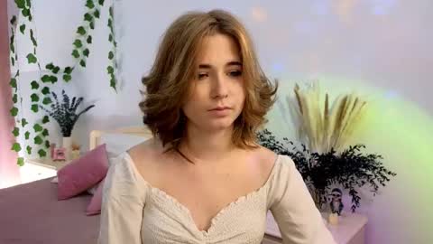 Nellie online show from November 19, 1:44 pm