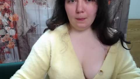 NeonilaLisova online show from March 17, 10:41 am