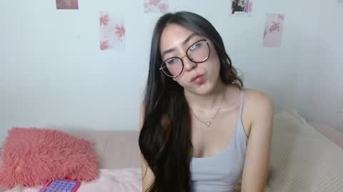 Nessa online show from June 19, 6:28 am