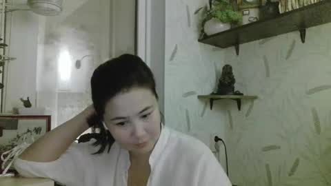 Nettie Allie online show from February 19, 8:51 pm