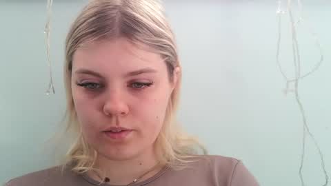 never_enoughh online show from July 7, 6:58 am