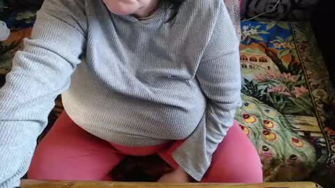 Lilly  online show from April 9, 4:48 am