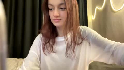 Snapshot of newproject_ chatting on February 16, 10:21 pm Nova online show from February 16, 10:21 pm