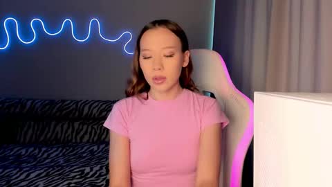 Mina online show from September 24, 10:36 am