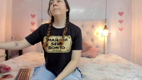 Milena online show from July 7, 1:25 pm