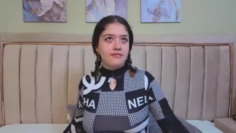 Estefani  online show from April 4, 3:49 am