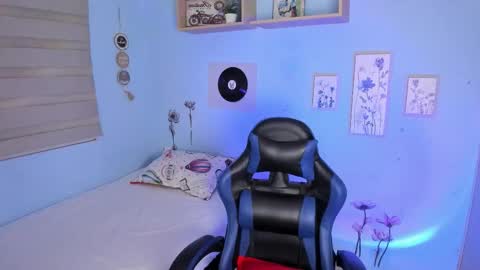 lucy online show from January 11, 3:22 am