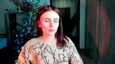 Nicky Weekends online show from January 1, 4:07 pm