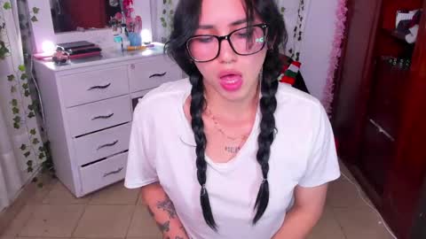 Nico online show from December 10, 2:48 am