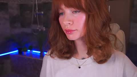 Nicol Moonn online show from December 1, 7:34 am