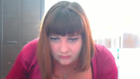 Nicole online show from November 8, 9:36 am