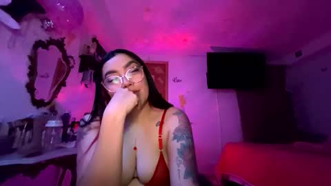 Nicole online show from May 16, 6:49 am