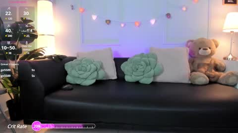 Nicolle Mays online show from February 14, 2:12 pm