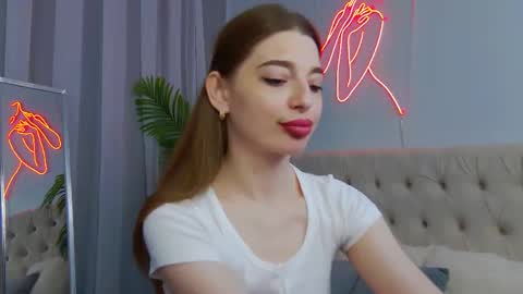 NicolRos online show from June 3, 11:55 am