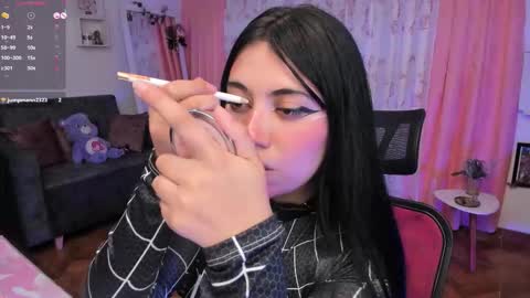      900   300   online show from December 2, 3:52 am