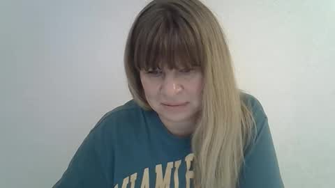 night__light online show from November 28, 5:38 pm