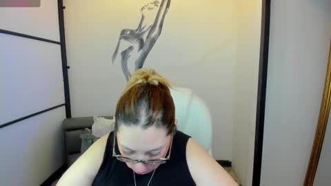 Anni online show from February 23, 10:27 pm