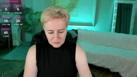 Nika online show from November 21, 9:00 am