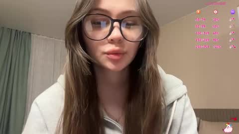 nikagpt online show from April 12, 7:49 pm