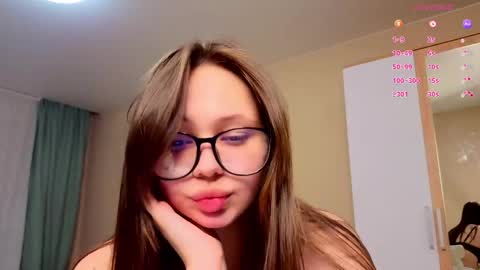 nikagpt online show from April 17, 10:01 pm