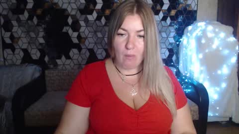 Nika online show from November 18, 8:32 pm