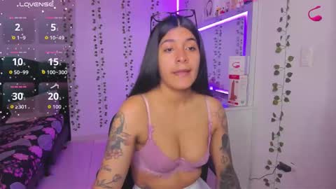 Niki online show from November 23, 4:19 pm