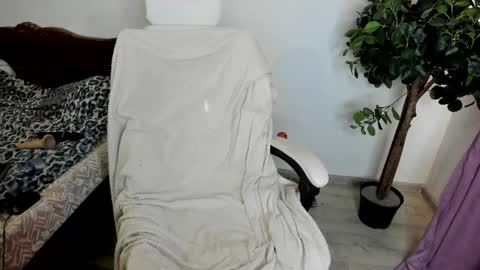 Veronika online show from June 1, 6:20 pm